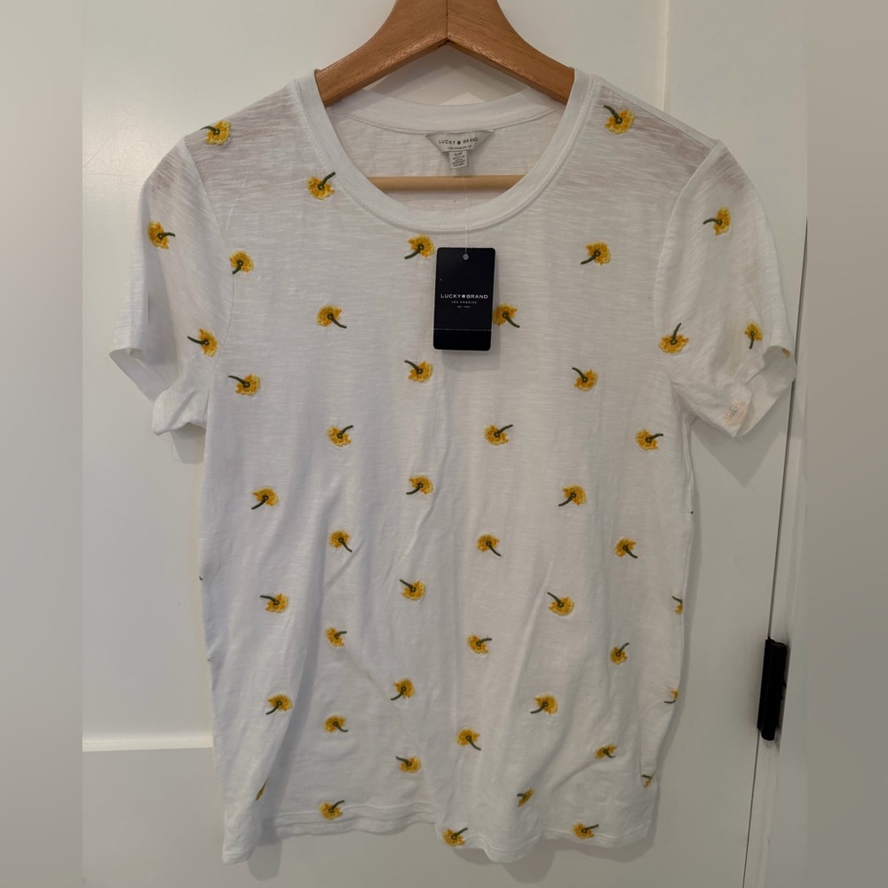 Lucky Brand white short sleeve t-shirt with yellow flowers
